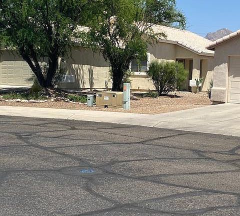 2nd image of 2684 W Cezanne Cir
