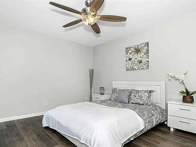 10850 Serafina Ln #6C — Photo 3
