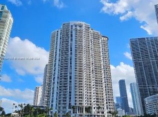 901 Brickell Key Blvd APT 3701, Miami, FL 33131