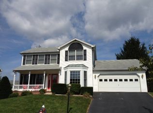 5 Carleton Ct, Camp Hill, PA