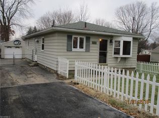 556 Celia Ave, Akron, OH 44312