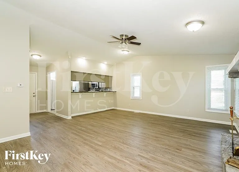 5238 Kathie Ct — Photo 4