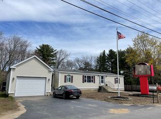 19 Rocks Rd, Seabrook, NH 03874