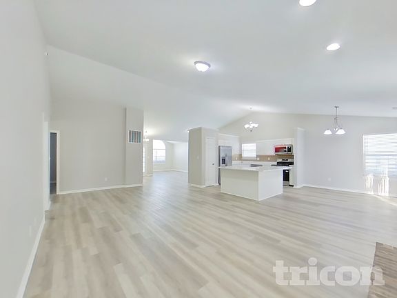 4th image of 993 Harvest Ridge Dr