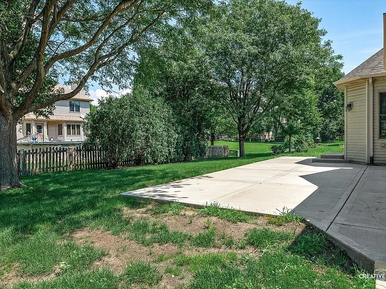 24456 Tufton St — Photo 25