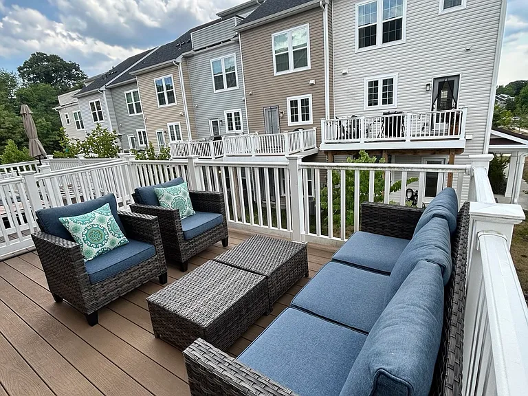 2648 Hardaway Cir — Photo 4
