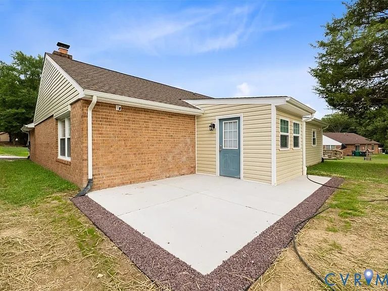 7905 Tamarind Dr — Photo 24