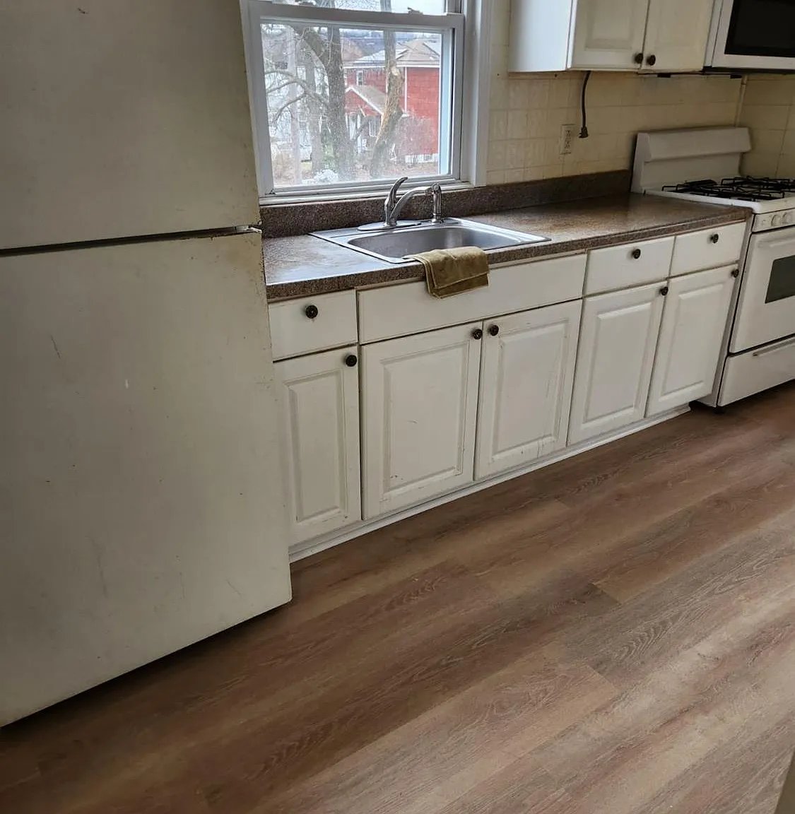 1 bed, 1.0 bath, 1306 sqft, $1,950 — Photo 1