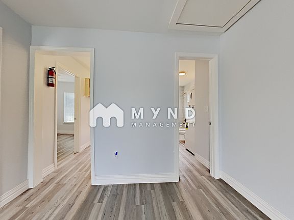 3rd image of 3603 Bastrop St Unit 3