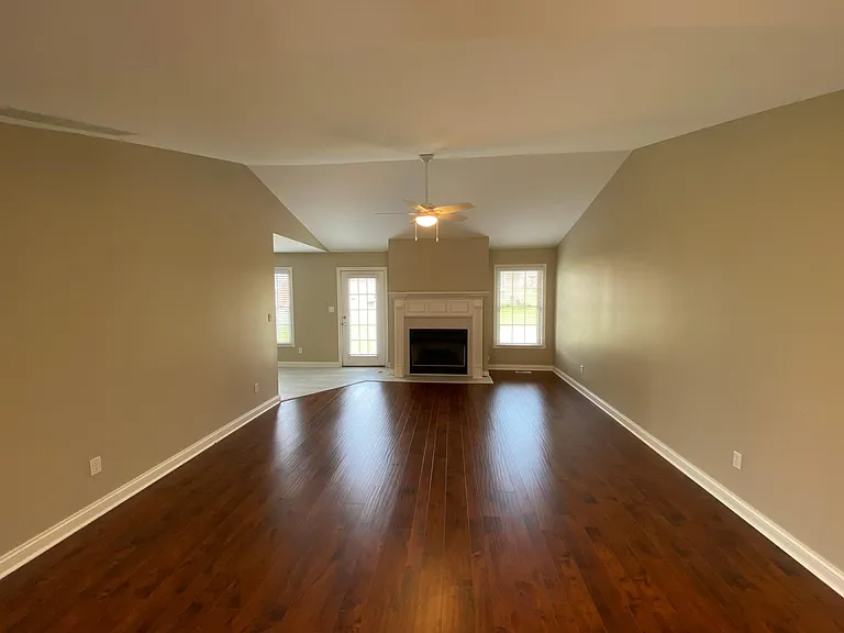 2700 Oak Trail Dr — Photo 5