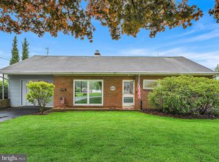 400 Lynn Ave, Landisville, PA