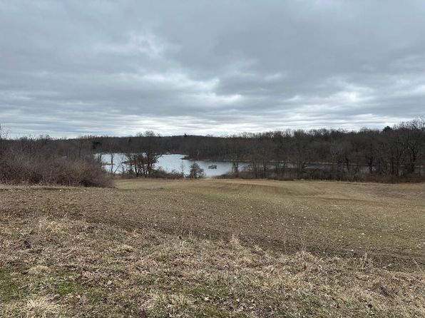 5280 Hosner Rd, Oxford, MI 48370