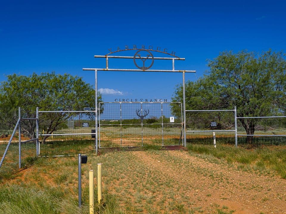 Circle Y Ranch 650 Acre Ranch For Sale La Salle County Image 1