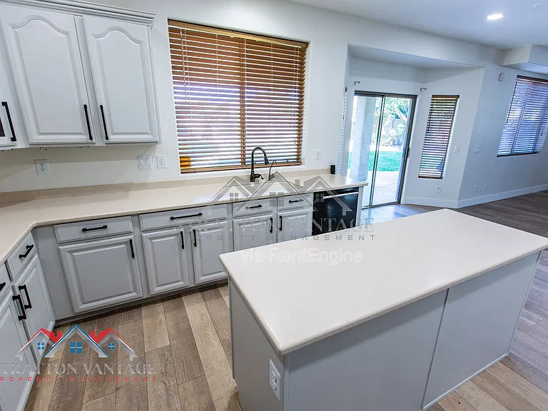 14616 W Windward Ave — Photo 21