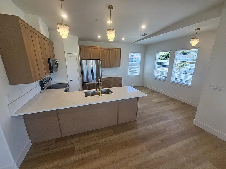 961 Balboa St #1 — Photo 7