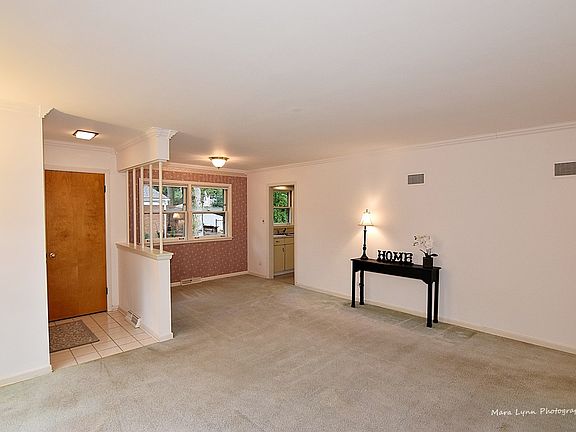 4th image of 718 Cadillac Dr