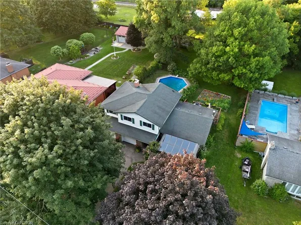 25 Alice Cres, Wilmot, ON N0B 2L0