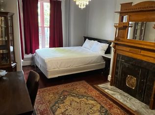 1204 Linden Pl NE #2, Washington, DC 20002