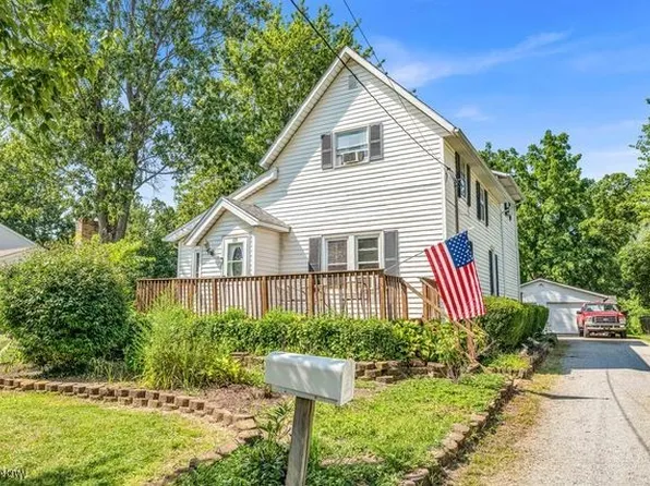 125 Pleasant St, Wellington, OH 44090