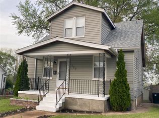 307 Bayless Ave, Saint Louis, MO 63125