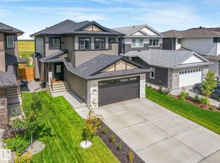 34 Edgefield Way, Saint Albert, AB T8N 7W9