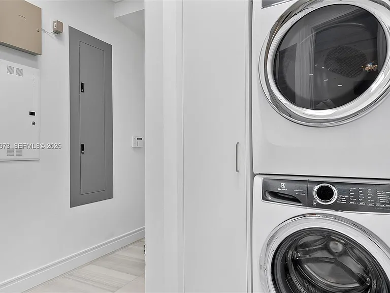 17901 Collins Ave #902 — Photo 35