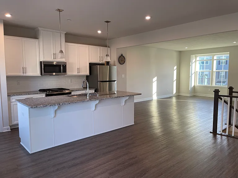 9003 Hickory Rd — Photo 15