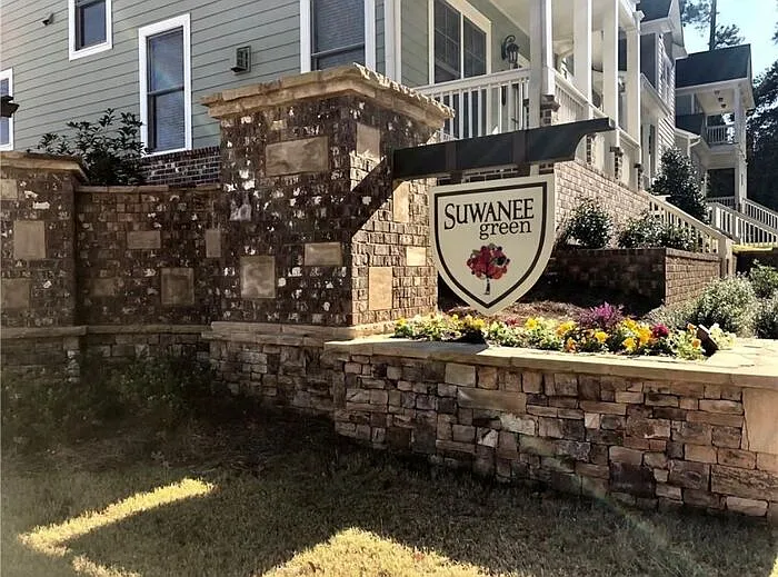 427 Suwanee Park Ter — Photo 57