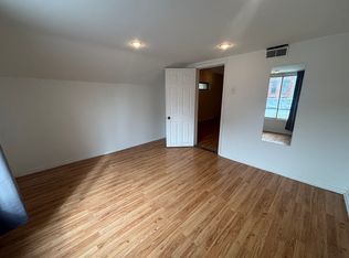 1116 W Grand Ave #3, Chicago, IL 60642