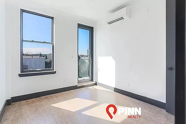 Rented by ERNY LLC | media 23