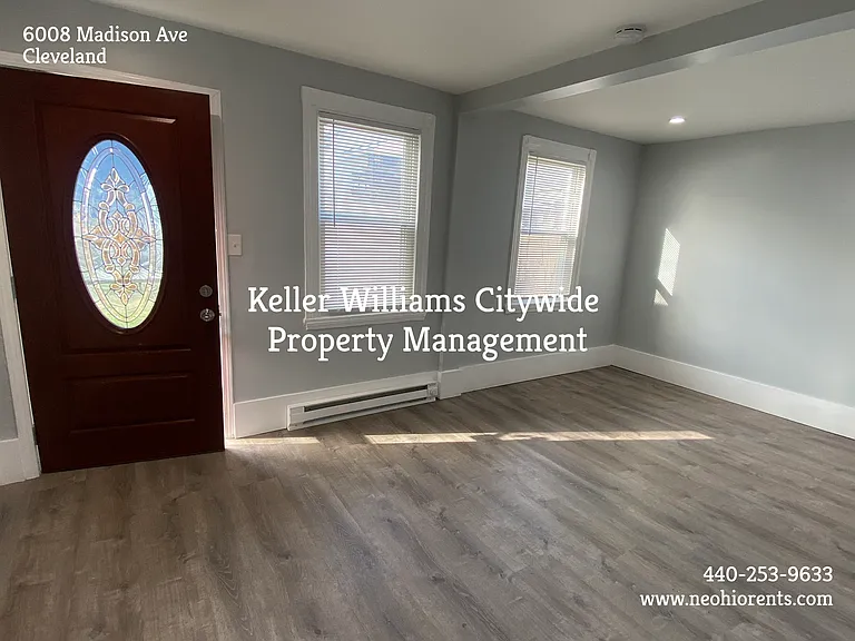 6008 Madison Ave - single family 2 bedroom with a loft — Photo 7