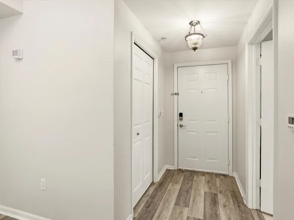 2801 Chancellorsville Dr, Tallahassee, FL