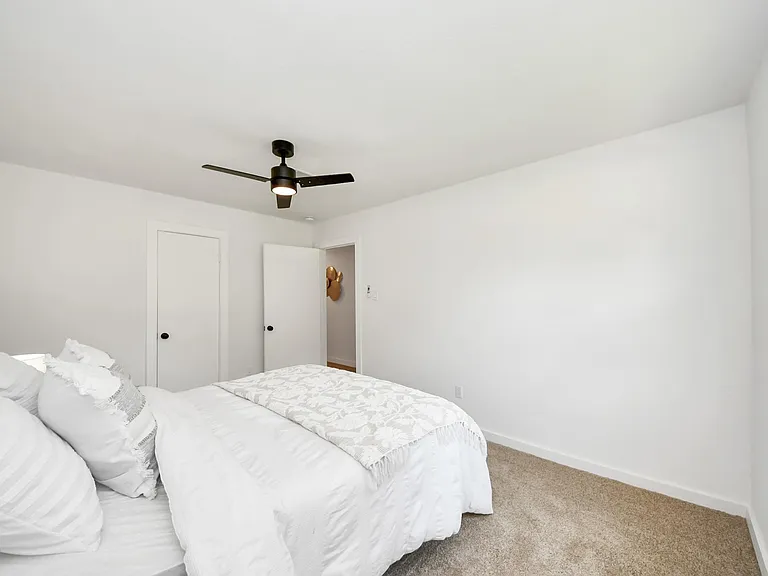5946 Willowbend Blvd — Photo 37