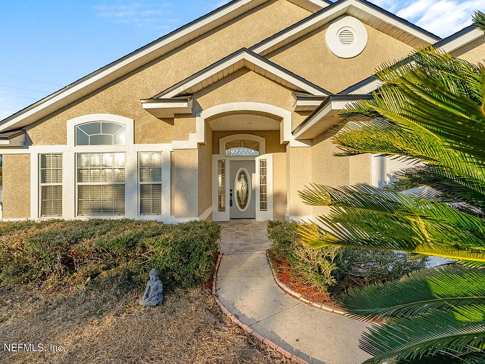 1st image of 2303 LONGMONT Lane E