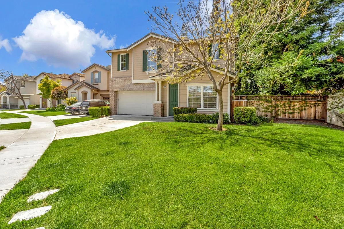 Building Photo - 2940 Rubino Cir