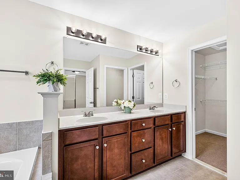 24821 Mason Dale Ter — Photo 24