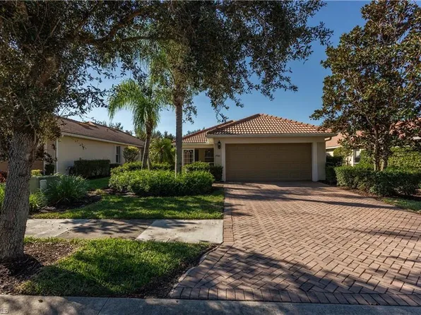 7945 Guadiana Way, Immokalee, FL 34142