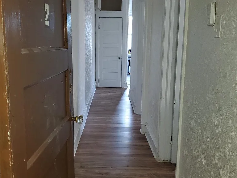 4960 Chestnut St #2 — Photo 1