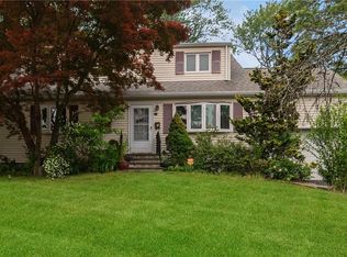 1 Lake Shore Dr, Nanuet, NY 10954