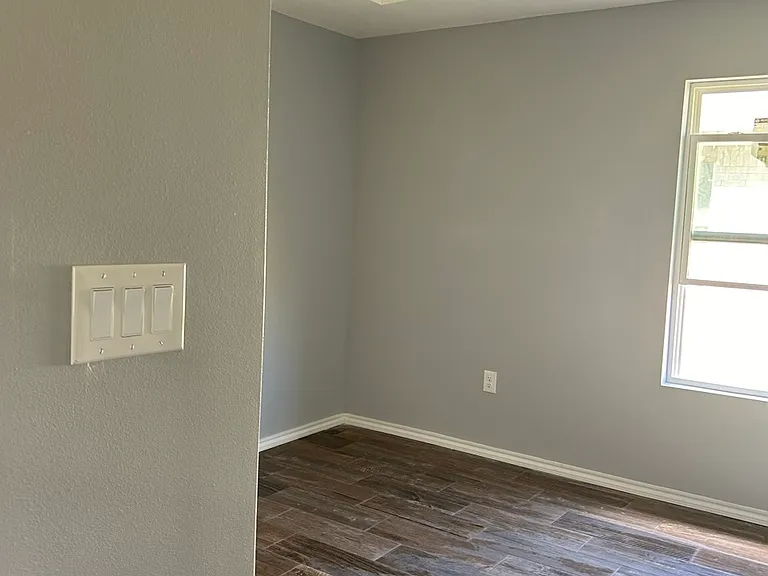 1321 Glasscock Ave #B — Photo 4