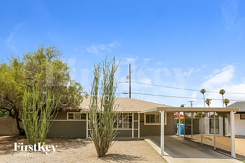 1357 W Sells Dr Photo 1