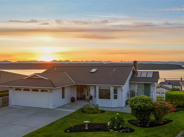 537 Ponderosa Pl, Campbell River, BC V9W 6Z2