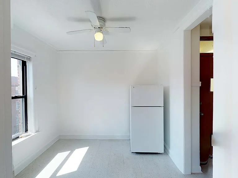 Dining/Living room