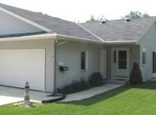 517 S Keeney Ave, Port Washington, WI 53074
