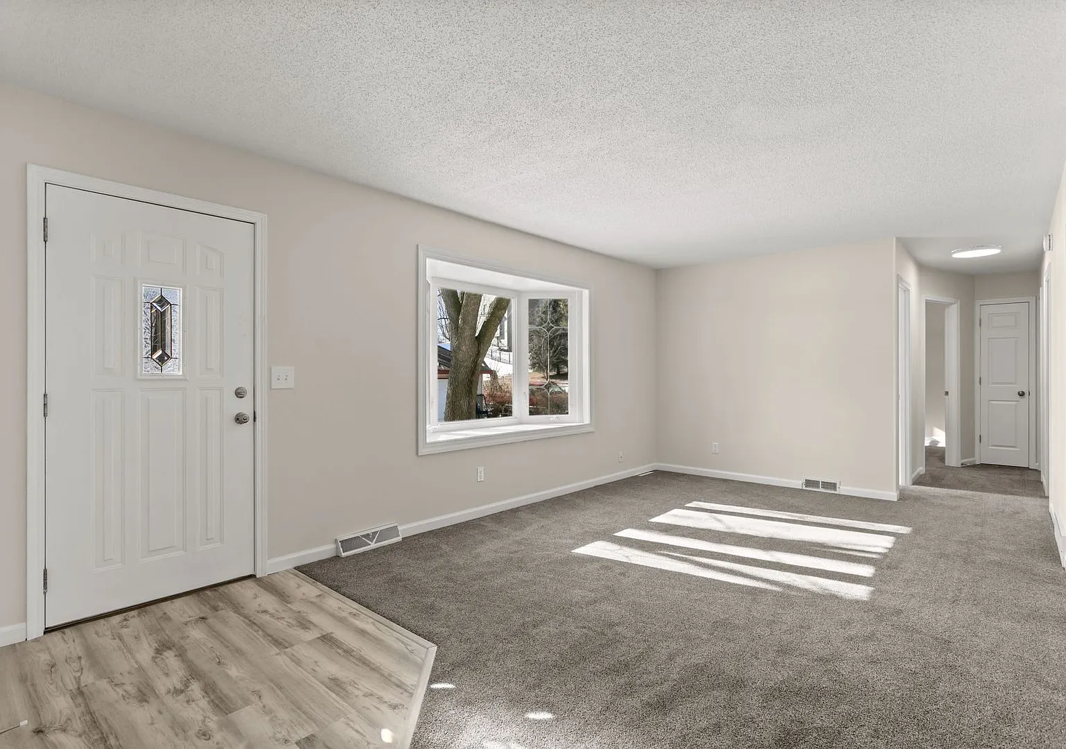 14169 68th Place N — Photo 3