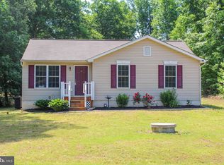 13364 Julien St, Woodford, VA 22580
