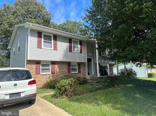 645 University Dr, Waldorf, MD