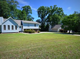 413 Willow Glen Dr, Alabaster, AL 35007