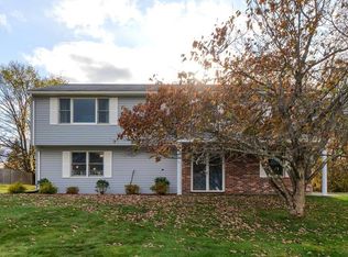 9 Whittier Rd, Billerica, MA 01821