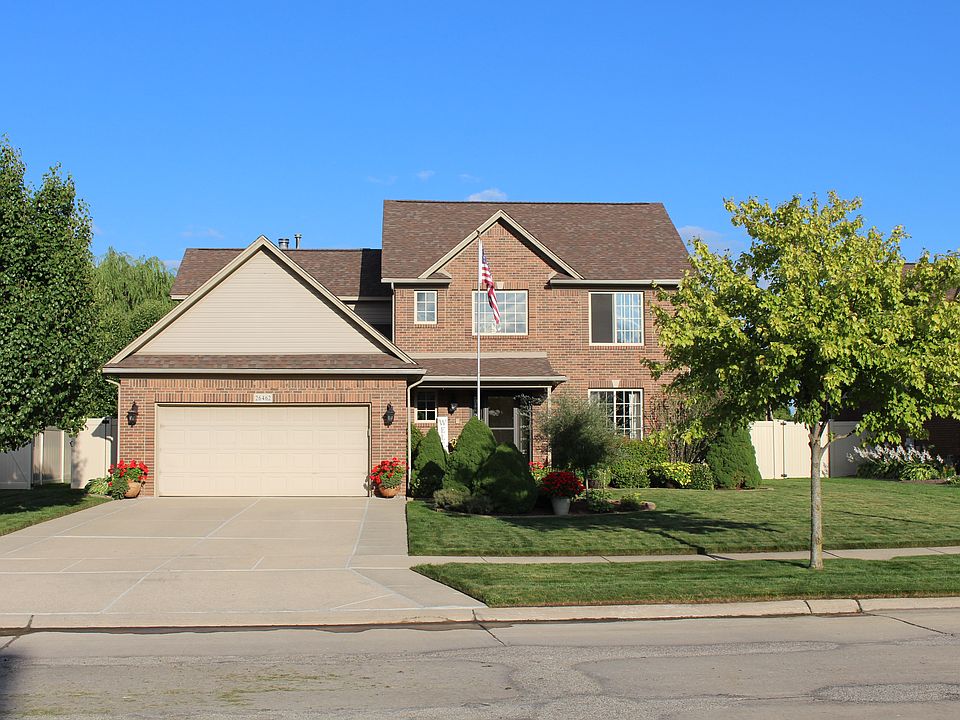 1st image of 26462 Blue Heron Dr